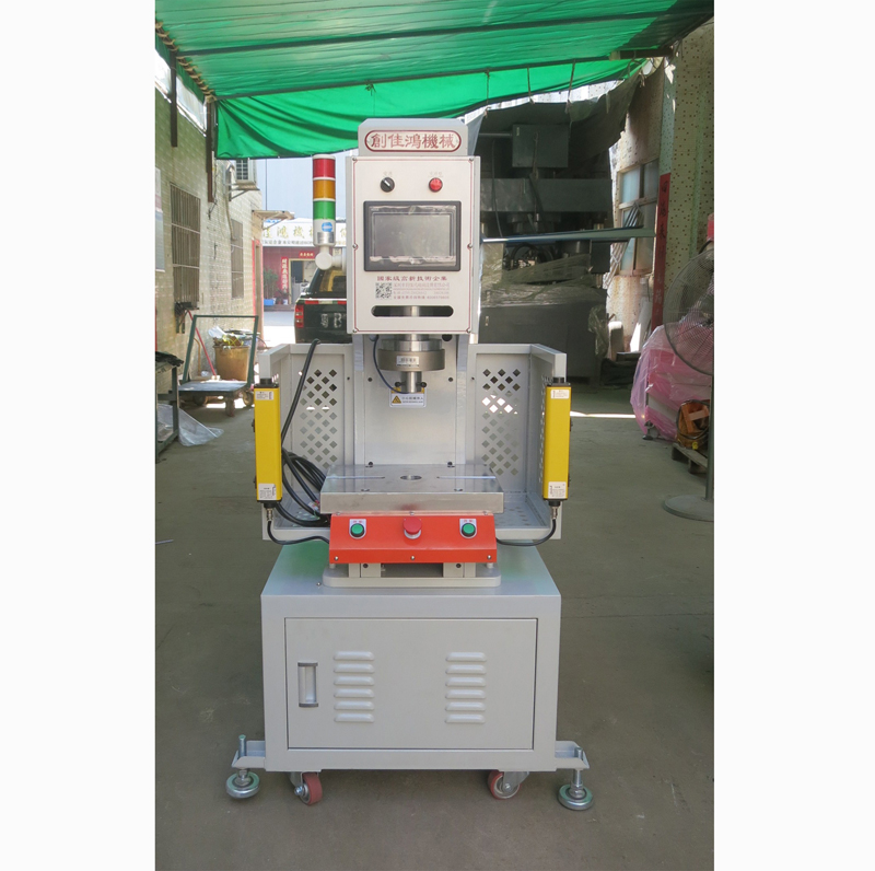 C�;����ŷ������C(j��)