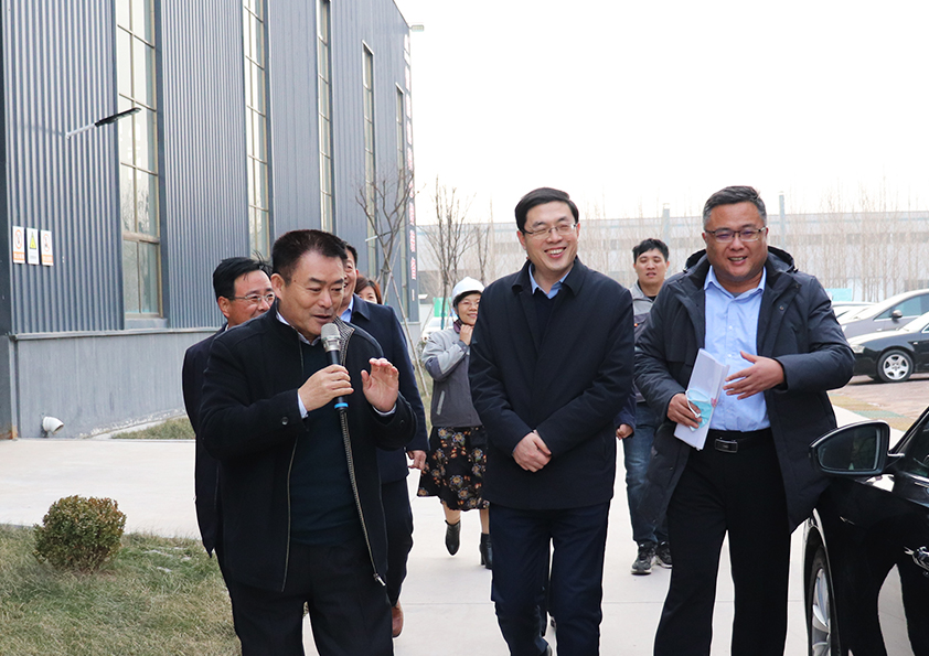 歡迎安丘市政府代市長喬日升蒞臨博陽機械參觀指導(dǎo)工作