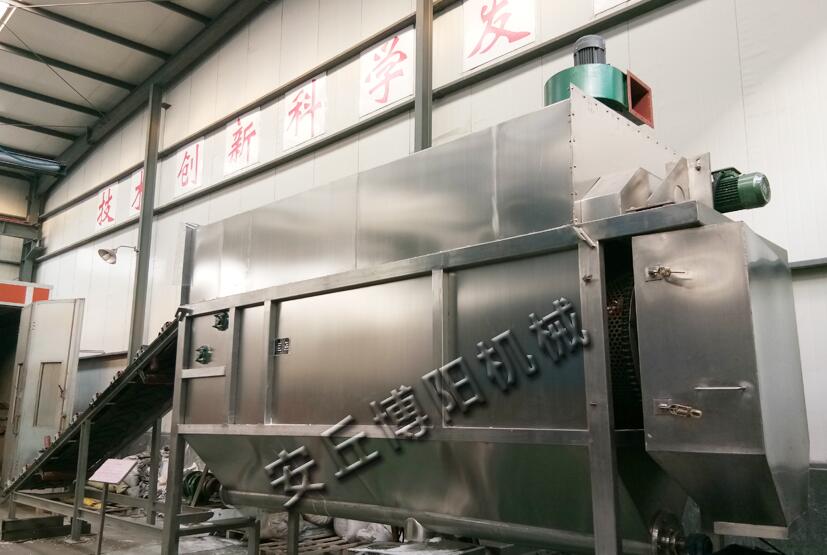 活性炭自動拆包機怎樣完成無塵作業(yè)的？