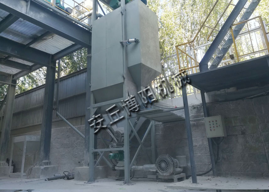 工業(yè)鹽噸袋拆包機(jī)為什么能均勻下料？