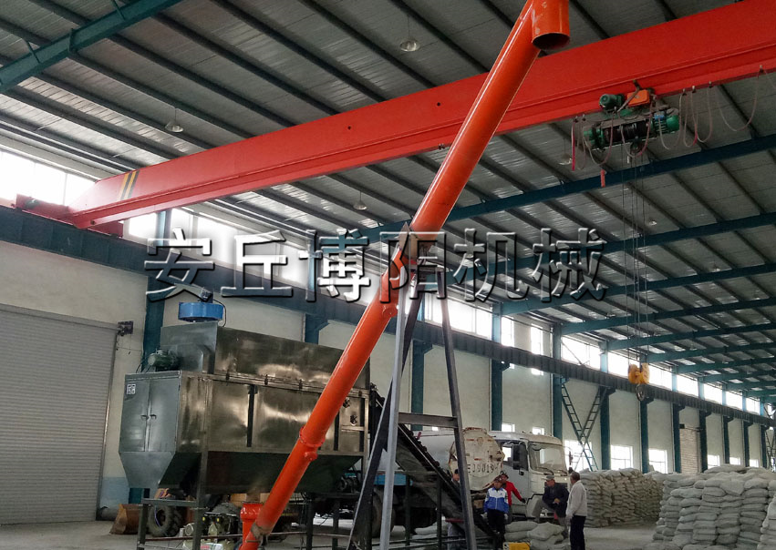 50kg水泥自動(dòng)破袋機(jī)的工業(yè)原理是什么？