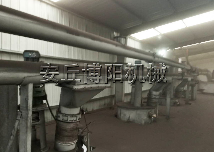 碳素管鏈?zhǔn)捷斔蜋C(jī)的優(yōu)勢(shì)特點(diǎn)是什么？