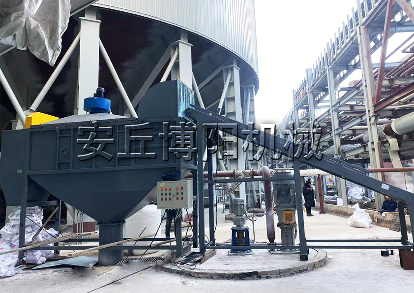 50kg滑石粉自動破包機技術(shù)特點是什么？